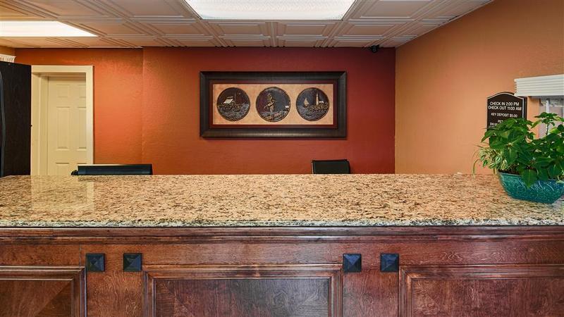 Red Roof Inn Tallahassee East Экстерьер фото